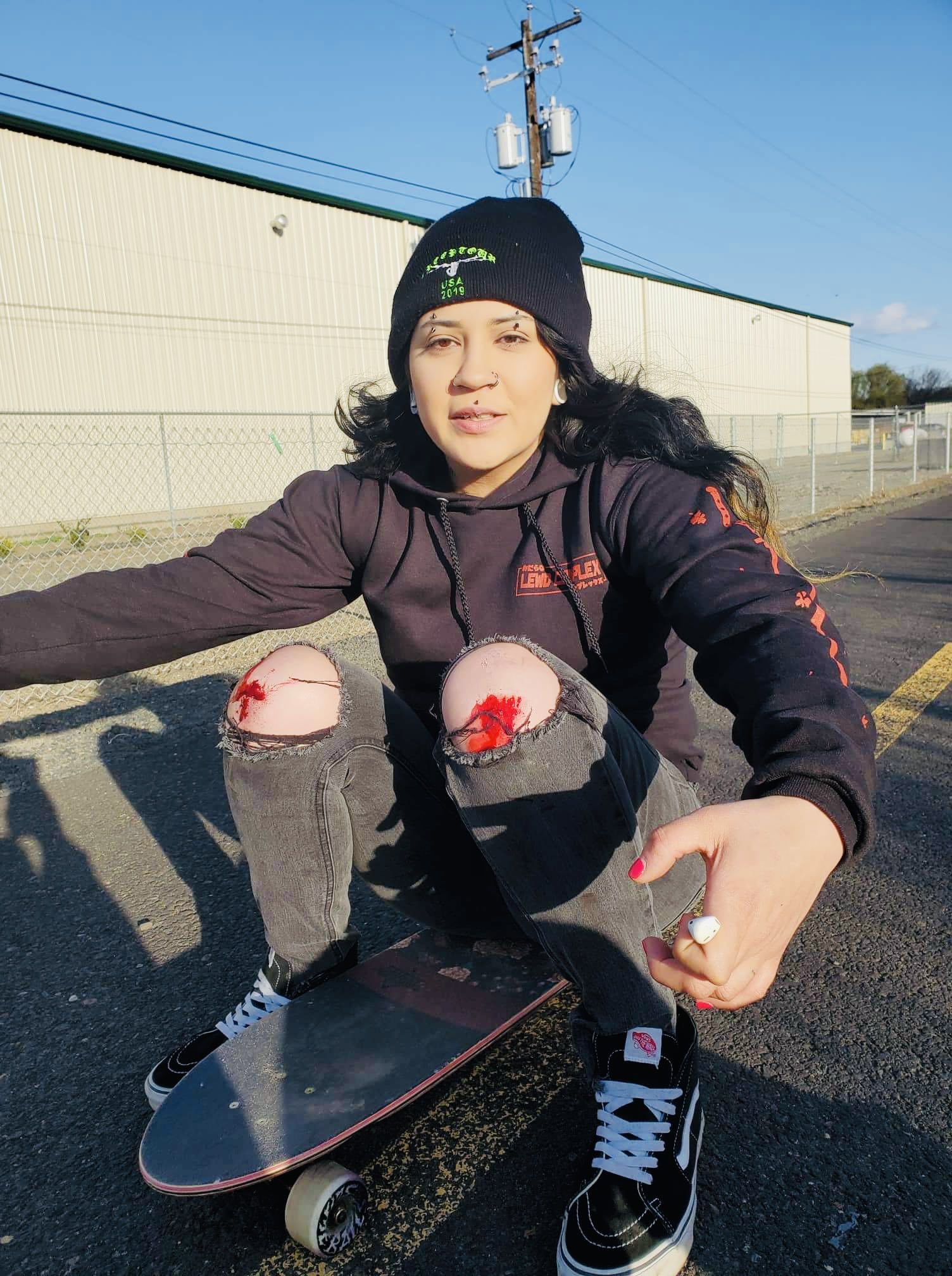 1 pic. TAKING OUT THE THRASH #SESH https://t.co/EpPvuCcdMq
