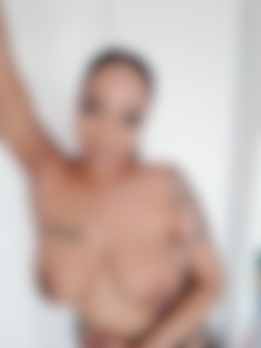 I just uploaded a Fan-only exclusive photo to Modelhub. Wanna see what you're missing? https://t.co/nUY08zPjaM