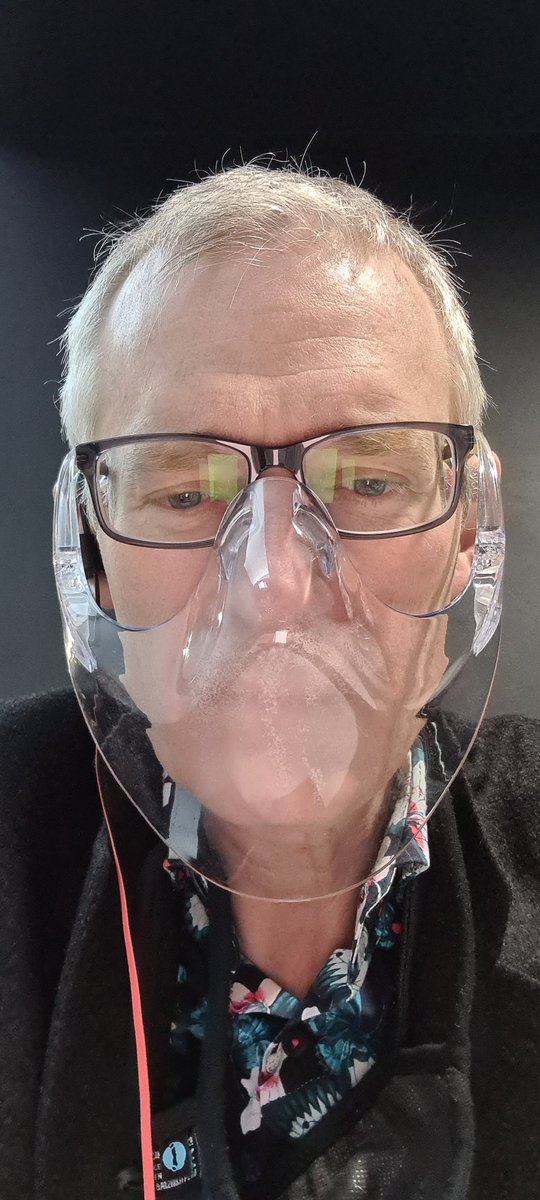 theJeremyVine's tweet image. Today's mask