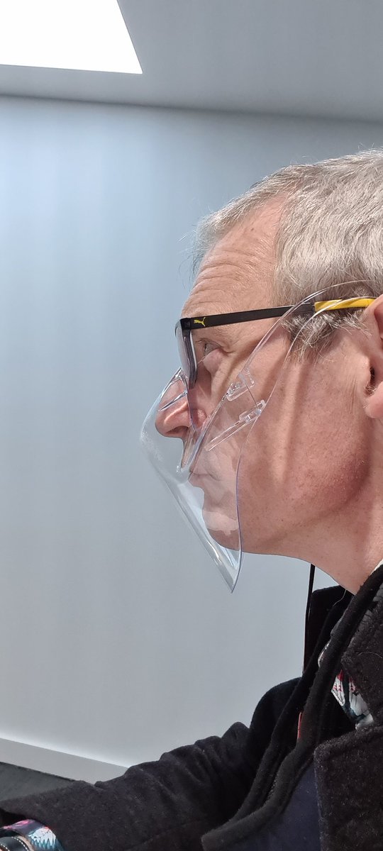 theJeremyVine's tweet image. Today's mask