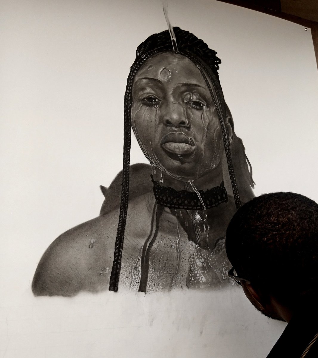 Kellypencil1's tweet photo. New Drawing!! People ain't who they are on social media, many are going through emotional breakdown,make someone smile today,wave at children in the bus, talk to a random stranger.Aje🕊️🤍

#nicki #racksterli #TinubuAt69 #ManchesterUnited #satanshoes https://t.co/JTMOI4bWHb