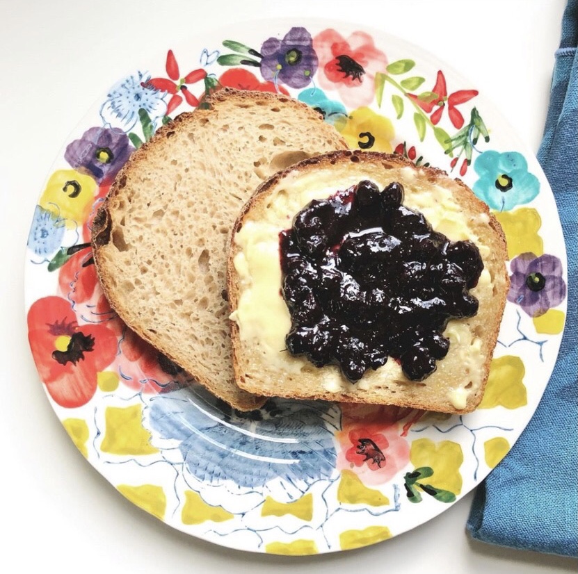 canopyandunder1's tweet photo. "This stuff has such a unique flavor. It’s a bit like blueberry but with an attitude.  Definitely inspired to get more into foraging."  Thanks, local_essentials_pdx!⁠ https://t.co/RXAyLRvupS