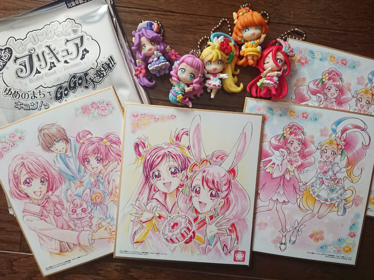 みんなでプリキュア映画!私の趣味でマシェアムに変身や!きゃわああああああん天使ッパシャパシャパシャ????????プリキュア5との戦闘シーンかっこよかったし親子愛に泣いた!クライマックスの盛り上がるシーンで娘ちゃん「トイレ行きたい」 