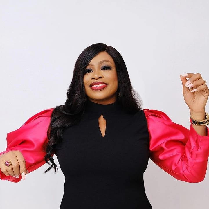 iamtsharp's tweet photo. Happy birthday to my big sister, @sinach anointed lady of songs and kingdom Amazon. It’s an honor to know you. It’s a blessing to work closely with you and to learn from you. 
More glorious days ahead in strength, glory and favor. My family and I love you dearly. https://t.co/uuWSNmp0AU