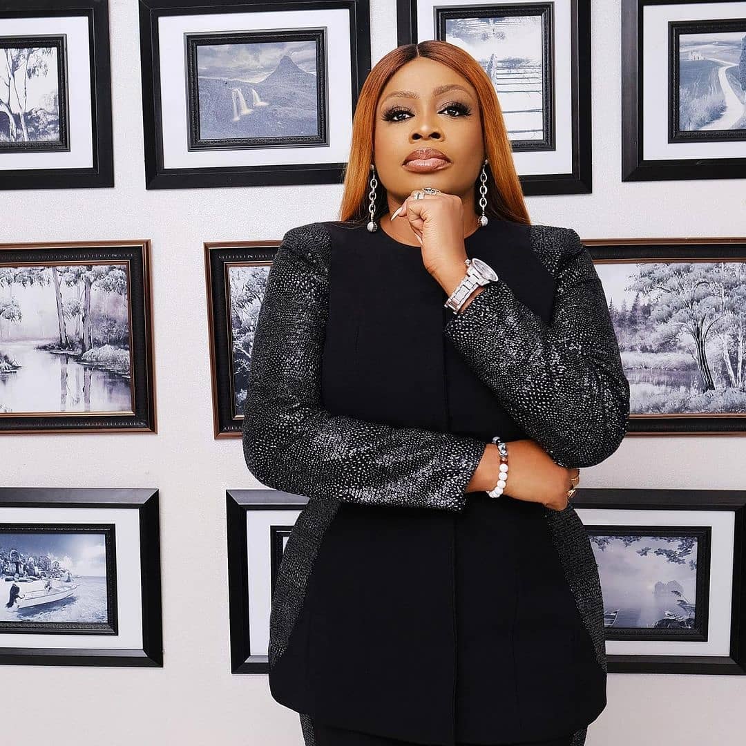 iamtsharp's tweet photo. Happy birthday to my big sister, @sinach anointed lady of songs and kingdom Amazon. It’s an honor to know you. It’s a blessing to work closely with you and to learn from you. 
More glorious days ahead in strength, glory and favor. My family and I love you dearly. https://t.co/uuWSNmp0AU