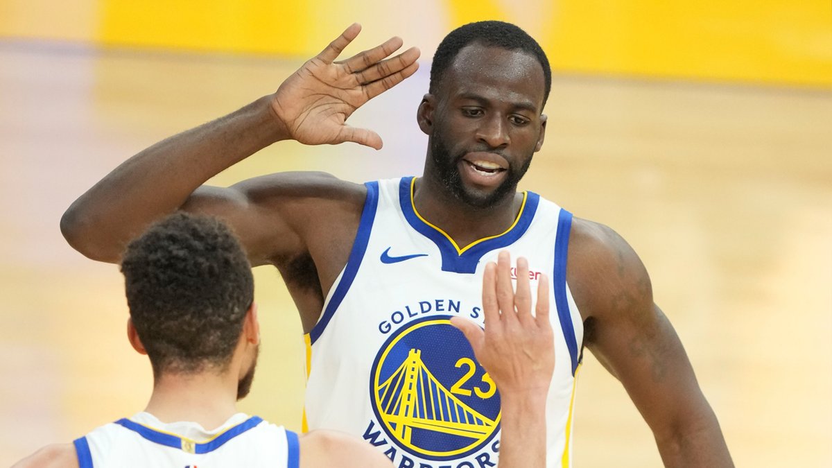 NBCSWarriors's tweet photo. Steph had to give Draymond a new nickname after he knocked down a shot from the logo tonight
https://t.co/T3zT0TwRcO https://t.co/PrOgyWl8b3