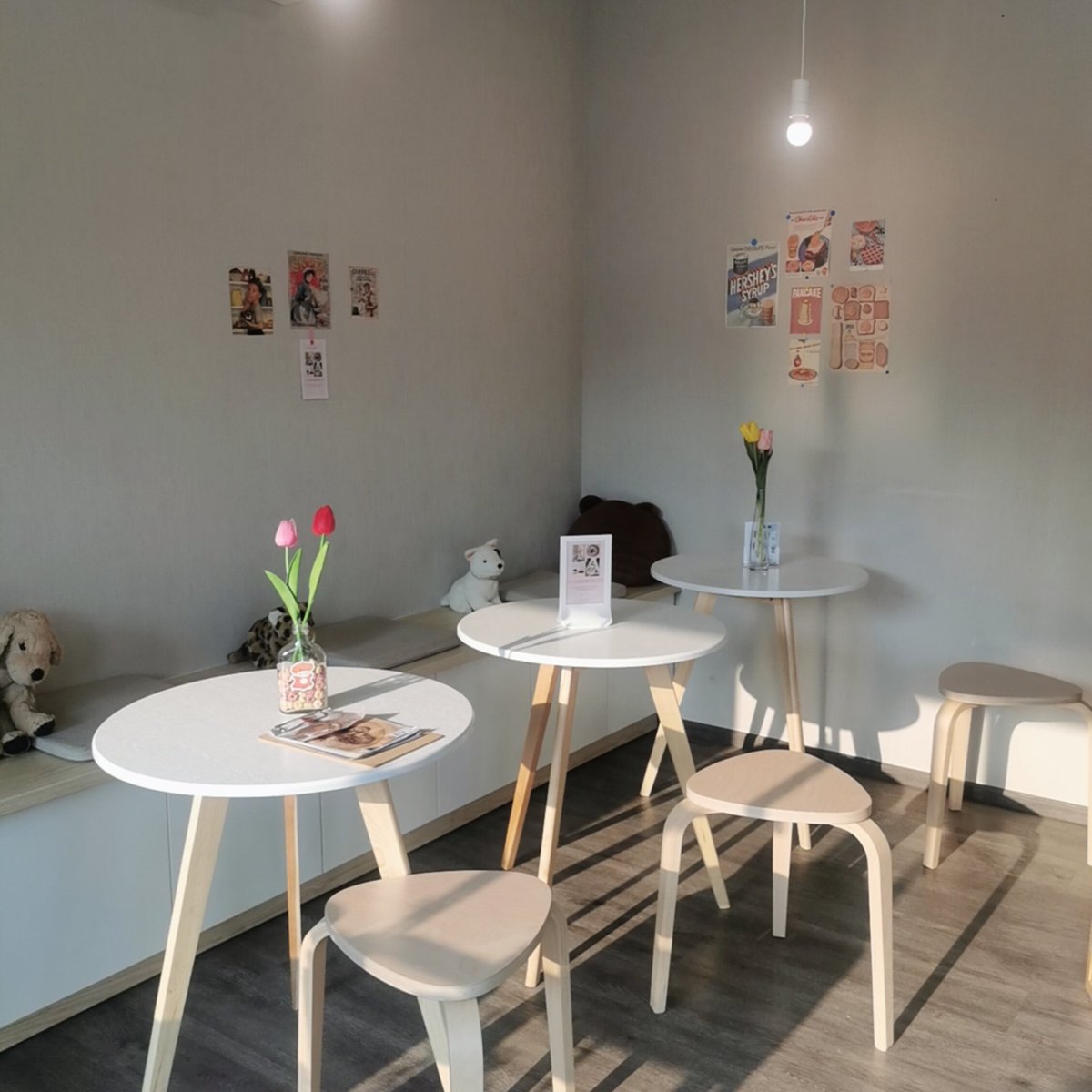 ตอนนี้คนทยอยจองคิวจัดงานมาเรื่อยๆนะคะ
ใครสนใจ สอบถามได้เลยนะคะ
ราคาไม่แพง คุ้มค่ากับสถานที่จัดงานแน่นอน

#รีวิวคาเฟ่กรุงเทพ #คาเฟ่ลาดพร้าว #คาเฟ่ #คาเฟ่กรุงเทพ #โปรเจควันเกิด #รับทำของแจก