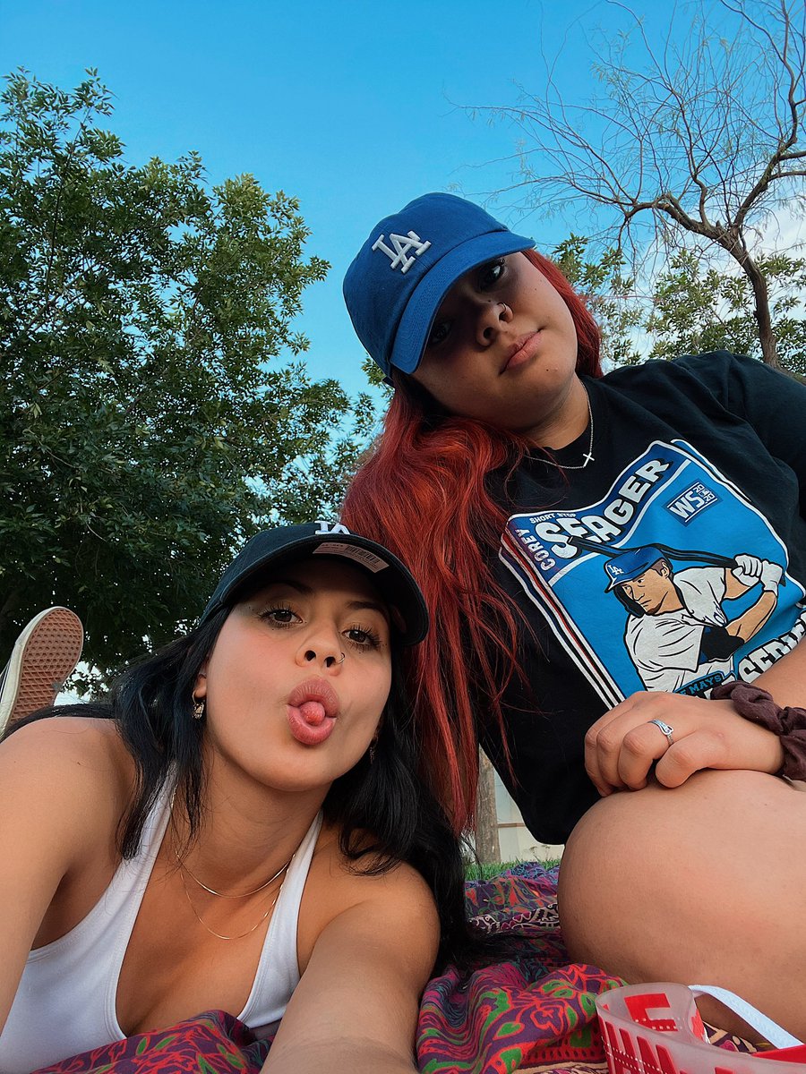 anahiayerim's tweet photo. all for fun https://t.co/Vv0neRID99