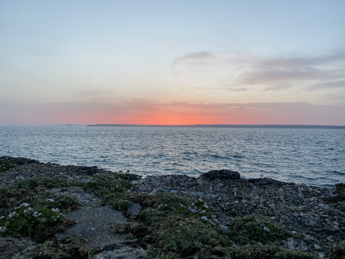 ml (@mikeleyshon) on Twitter photo Early start to the day! Filming the 1st year field course in St Ives. <a href="/UoExeterCGES/">UoExeterCGES</a> #CGESinthefield @cleyshon Early start to the day! Filming the 1st year field course in St Ives. <a href="/UoExeterCGES/">UoExeterCGES</a> #CGESinthefield @cleyshon