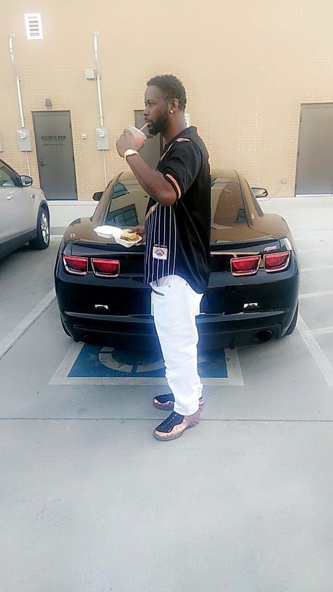 str8way_ty's tweet photo. Ya this real street shit ain’t for everybody
Everybody was his partner till the feds got him
#Str8way #FreePops
#AintForEverybody #Lito #ColdTurkey https://t.co/fkMP3Nv8wW