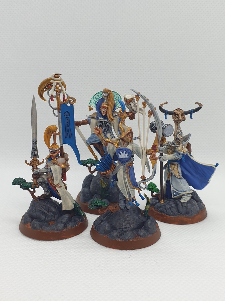 ScarbAlanMods's tweet photo. Completed my Purifiers, that's the Direchasm set finished. Dark Uprising next... @WarComTeam #WarhammerCommunity #PaintingWarhammer #direchasm #myarispurifiers https://t.co/IE6SxFt3TN