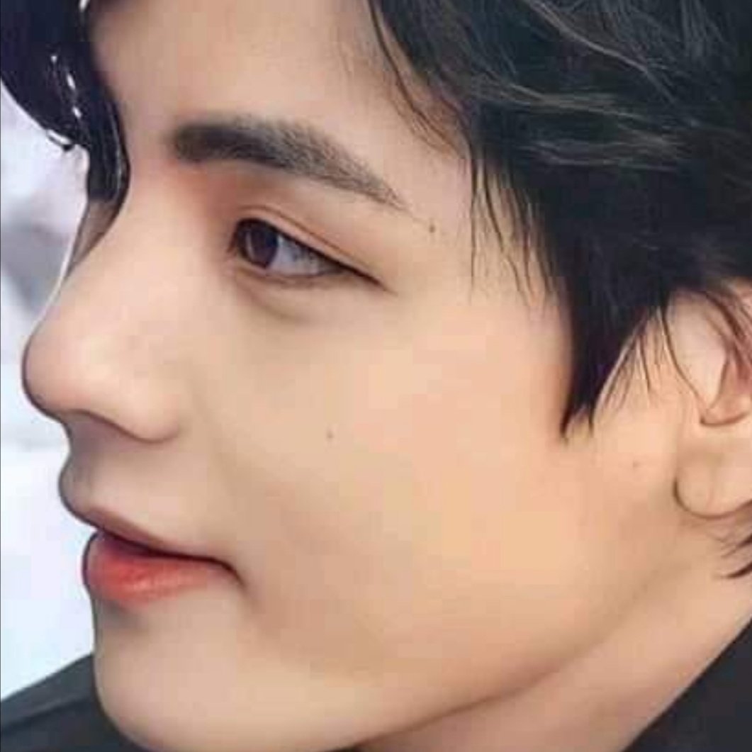 chizikook_'s tweet photo. K-media mengonfirmasi kalo Kim Taehyung banyak menerima tawaran perusahaan produksi drama karena potensinya yang besar sebagai seorang aktor dan membandingkan biaya penampilannya dengan Kim Soo-hyun yang saat ini merupakan salah satu aktor dengan bayaran tertinggi.

GILA🔥🔥 https://t.co/L6539Im1k1