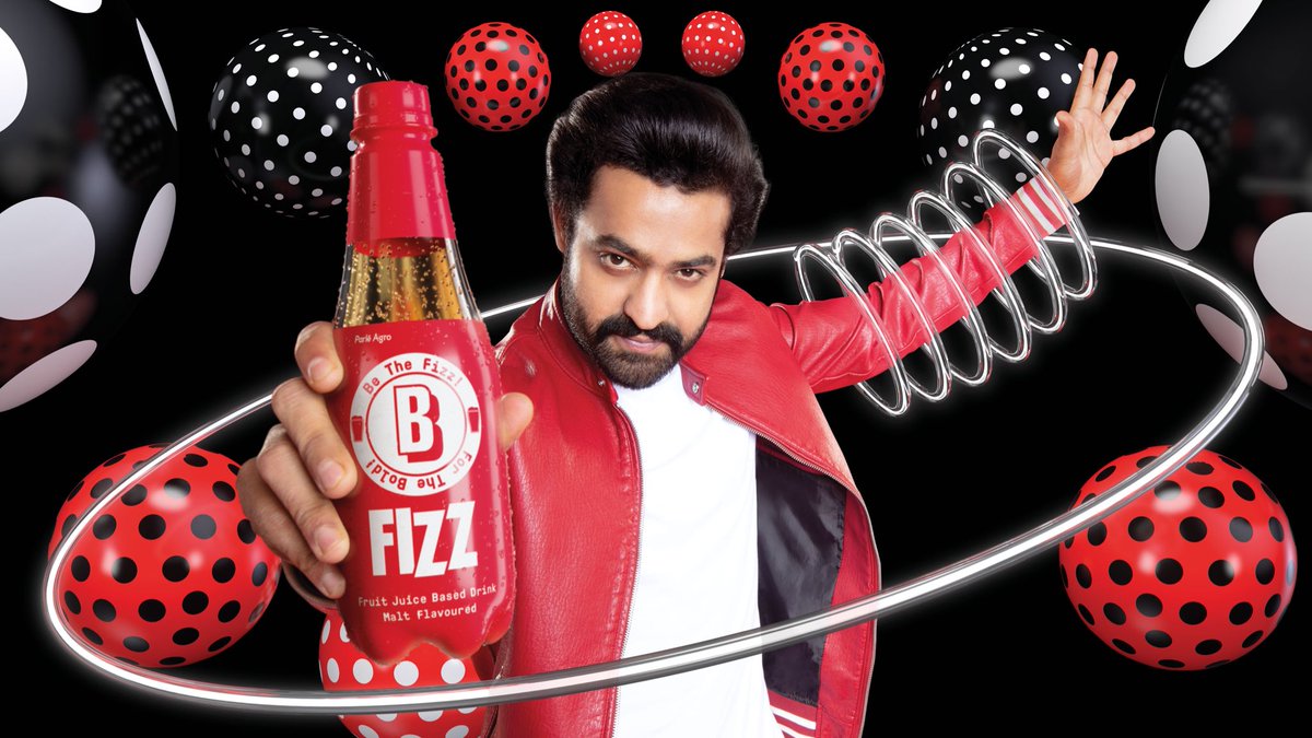thebfizz's tweet photo. @tarak9999 is ready to Be.Feel.Fizz with his faourite @thebfizz , What about you ? #befeelfizz #bethefizz #feelthefizz https://t.co/FPA3AkFETZ