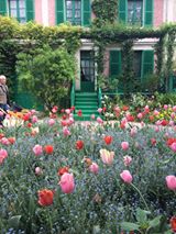 lifefrance's tweet photo. Where shall we go this #virtualtraveltuesday? How about Monet's house in Giverny, Normandy... Free virtual visit: https://t.co/ICXmcaILi5
#thegoodlifefrance #TravelTuesday https://t.co/2bpbahGRyL
