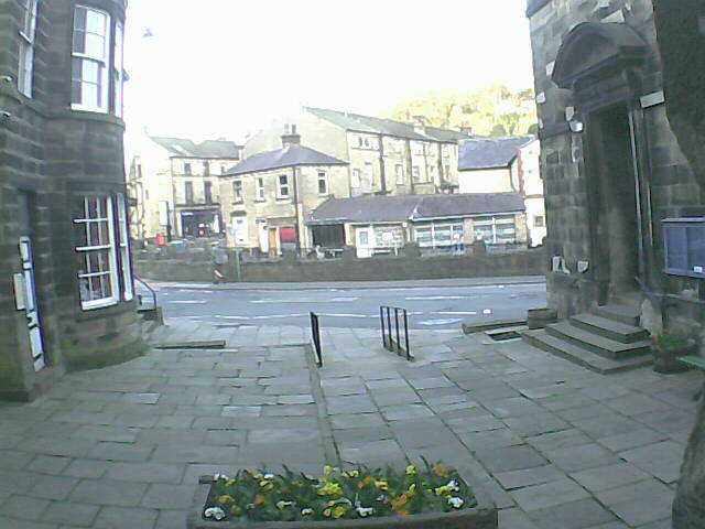 VHuddersfield's tweet photo. Teriffic Tuesday Temperatures for our Webcams in #Huddersfield #Holmfirth and #ColneValley just now🌡7.5C rising to 20C 🌞 NEW  Actual Temperature reading EVERY minute and over 10,000 views uploaded everyday 24/7 on https://t.co/zyfazj4lU5 https://t.co/XiDwggEO4g