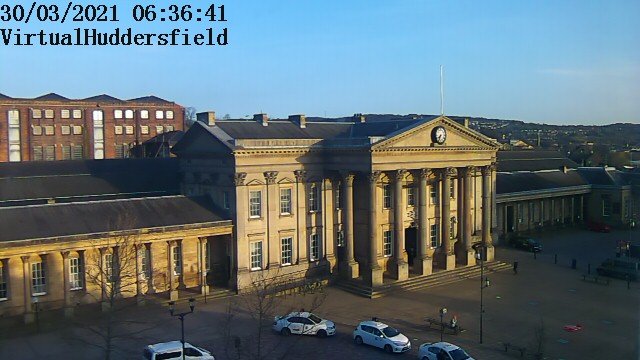 VHuddersfield's tweet photo. Teriffic Tuesday Temperatures for our Webcams in #Huddersfield #Holmfirth and #ColneValley just now🌡7.5C rising to 20C 🌞 NEW  Actual Temperature reading EVERY minute and over 10,000 views uploaded everyday 24/7 on https://t.co/zyfazj4lU5 https://t.co/XiDwggEO4g