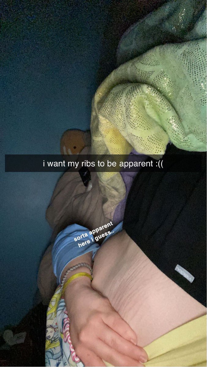 Bl4AD3's tweet photo. ahh?? this isn’t sh but i’m losing weight from my fast kinda happy but i cant wait for my collar bones and ribs to become apparent 
.
.
.
.
.
.
.
.
.
.
.
.
.
.
.
.
.

(i know i’m kinda fat :(( + sorry about the lines i just woke up not long ago + don’t mind my fingers! ) https://t.co/x0Yj21it2w