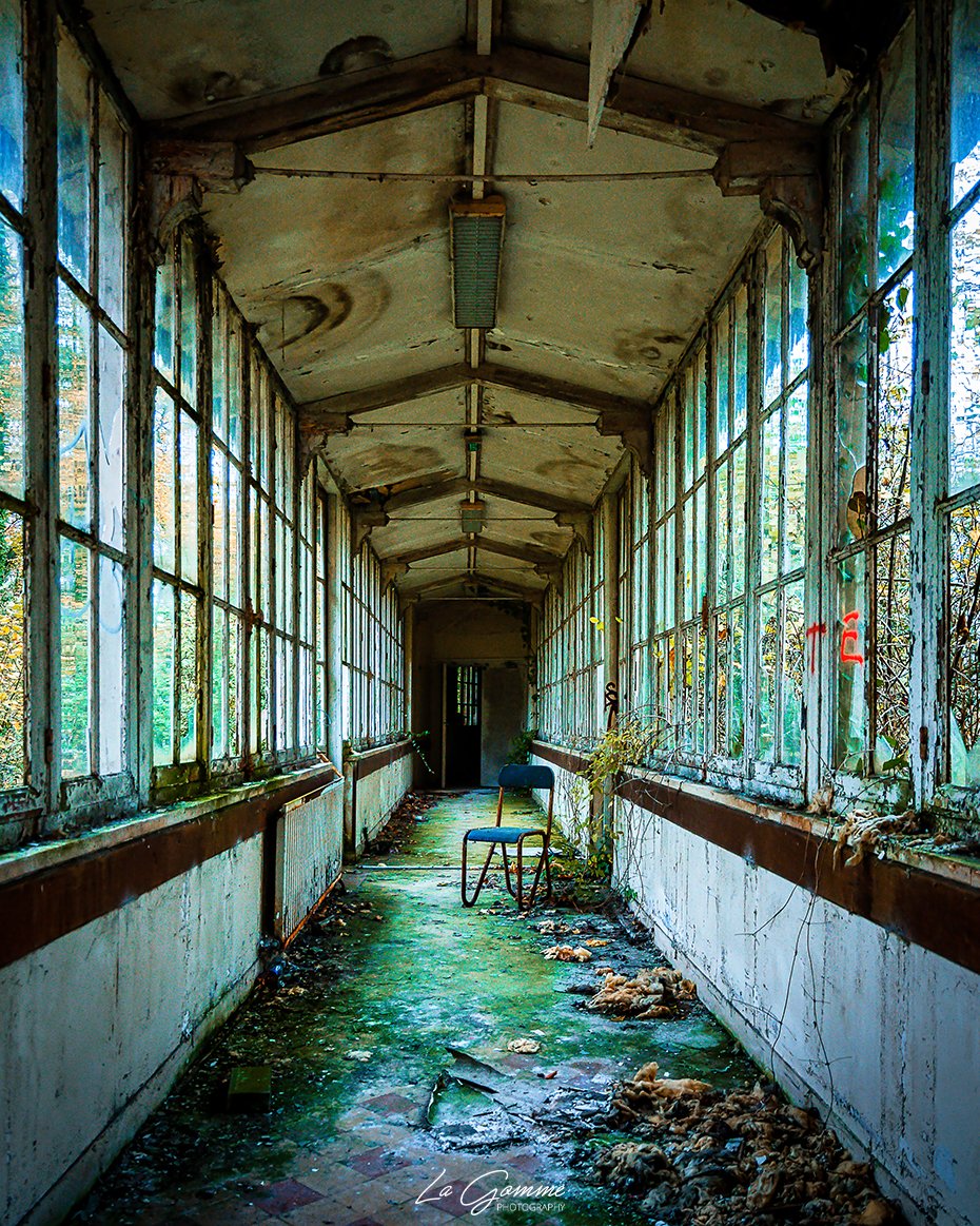 La_Gomme's tweet photo. Urbex - France
#urbex #urbanexploration #abandonedplaces #urbexphoto #urbexphotography #urbexexploration #urbex_france #nikonfr #nikon_top #yellowkorner #decay_explorers #decay_nation #decayedplaces https://t.co/xw1vTp48T0