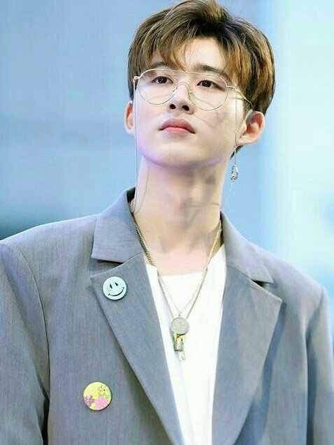 xiongmaobi's tweet photo. #SPOILER
.
.
.
.
.
.
Dia bakal muncul jadi bapak anak 2. Tebak bapaknya siapa? :D https://t.co/nCCe2TLnHC