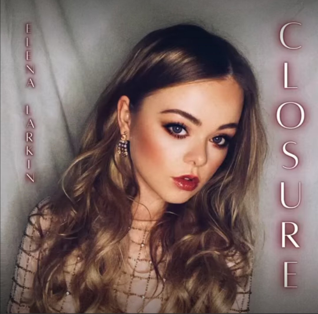 relaunch_radio's tweet photo. On tonight's show our #featuredartist is #Hartlepool singer/songwriter @ElenaLarkin

Our Get To Know feature returns with @amileighmusic also featuring @chloenattrass &amp; #Limbic

6 more breakthrough artists:
@AmberTmusic @RosieCarney11 @calamateur @MarkJGidden @GlassViolet_ #Artio https://t.co/WGWkQOa7MZ