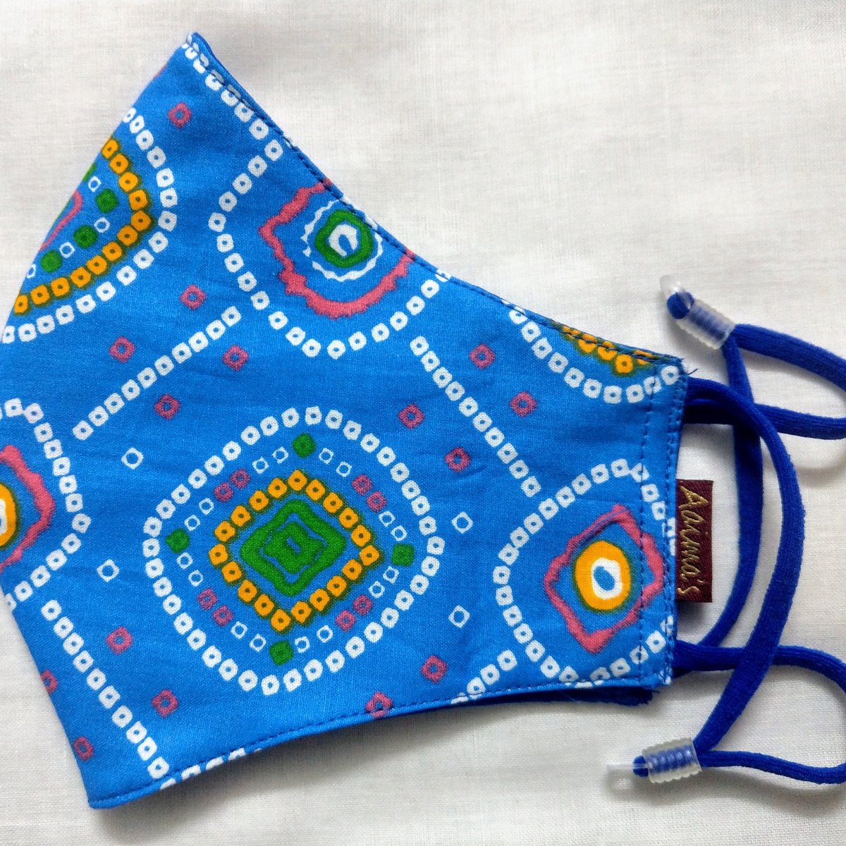 AaimaLove's tweet photo. Mandatory or not, #Masks are a good idea to protect yourself and others so long as #COVID is active in the community but they shouldn't, however, be used as a substitute for #physicaldistancing and good hygiene #Aaima #handmade #WearAMask #maskedsinger #StaySafe DM to order. https://t.co/2YblqxD0Y1