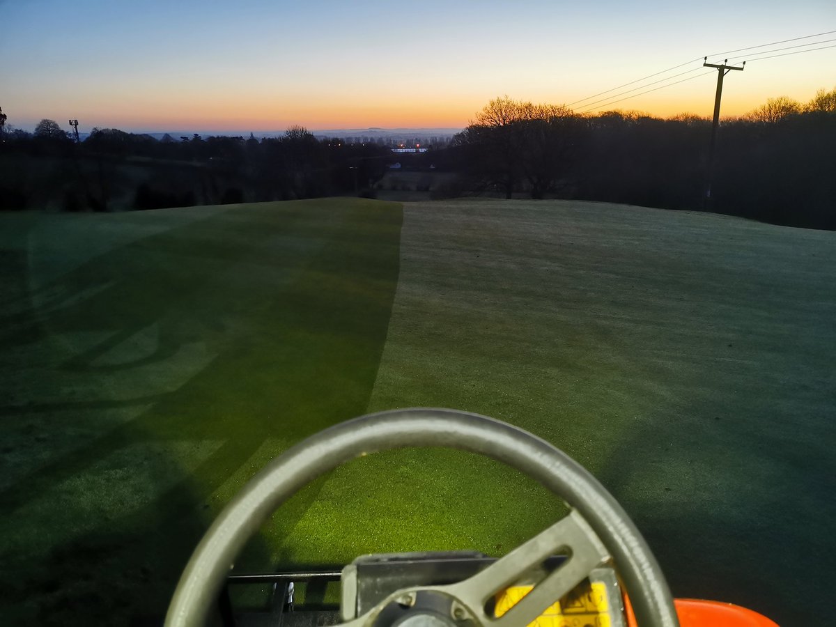 robgreenkeeper's tweet photo. Lovely morning greens and aprons cut, bunkers raked and making a start on some rough 🌞🌞🌞 https://t.co/U7v5LM3LdB