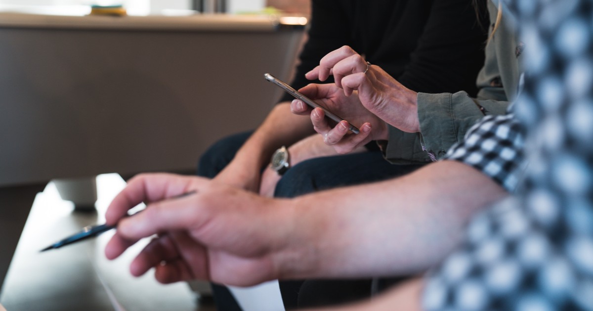 FastTrackMalmo's tweet photo. 💡As a startup you have NEVER ENDING IDEAS...
Run a Smoke Test - it'll allow you to gauge interest in something that’s not ready yet.
Ask users why they want the feature or what they would like to use it for.
Win win for your startup!
#usertesting #smoketest #fasttrackmalmo https://t.co/Qatd3nKbo4