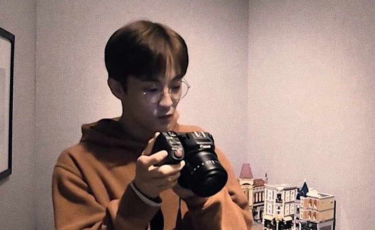 reyyreyh's tweet photo. hallo guys, i'm a reyy
mutualan? rt or like
fambest? dm aj

#roleplayerindonesia #roleplayer #roleplayeraccount #roleplayertwt #roleplayer https://t.co/AShR16nU1T
