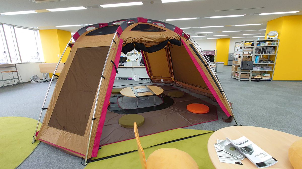 スタジオヴォルン テントがヴォルンにやってきた 自由な発想 クリエイティブを大切したい そんな形が実現しました このテントは恩ある方からの贈り物 ご縁を大切にして使わせて頂きます スタジオヴォルン テントがヴォルンにやってきた 自由な発想 クリエイティブを大切したい そんな形が実現しました このテントは恩ある方からの贈り物 ご縁を大切にして使わせて頂きます