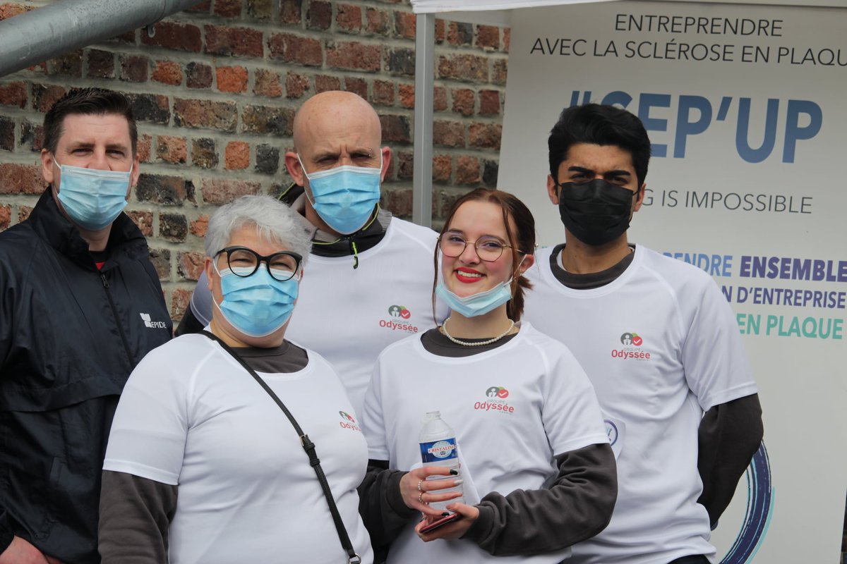 EPIDE_Officiel's tweet photo. [À Vos Baskets Pour Sep'UP] 🏃‍♀️🏃

Bel esprit de #solidarité, d'émulation collective et de dépassement de soi, au centre #EPIDE de Cambrai avec cette journée au profit de l'association https://t.co/IGvL5vA4FE : 2021km parcourus, 1000€ récoltés ! 👏👏👏 https://t.co/raLh3vKq0c