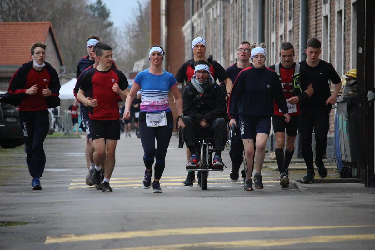 EPIDE_Officiel's tweet photo. [À Vos Baskets Pour Sep'UP] 🏃‍♀️🏃

Bel esprit de #solidarité, d'émulation collective et de dépassement de soi, au centre #EPIDE de Cambrai avec cette journée au profit de l'association https://t.co/IGvL5vA4FE : 2021km parcourus, 1000€ récoltés ! 👏👏👏 https://t.co/raLh3vKq0c