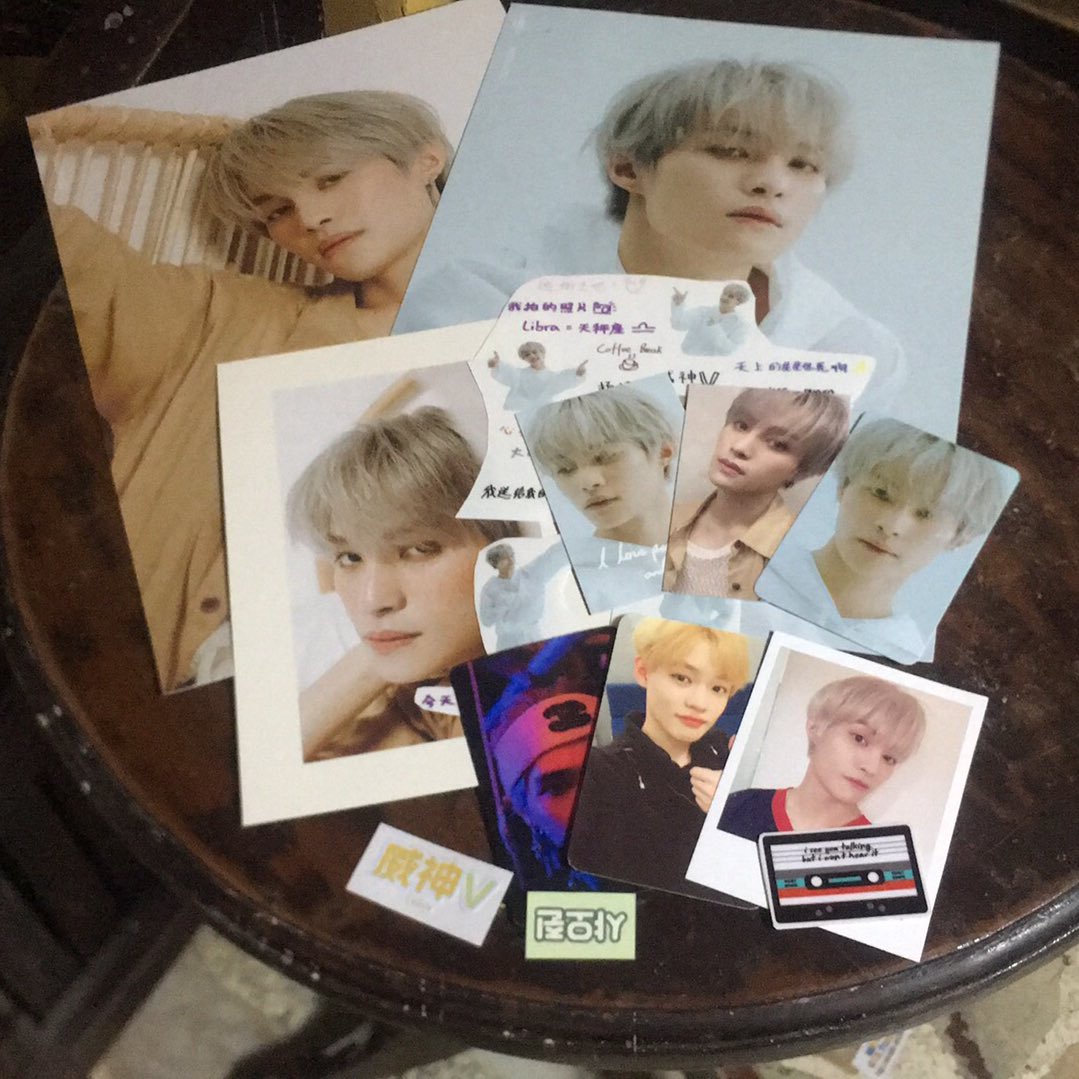 tarocartt's tweet photo. yangyang sg set arrived na 😭 it arrived in great condition and the freebies are so cuteee 😭💗 tysm po!! @kohicart https://t.co/lfqDsXcOjX
