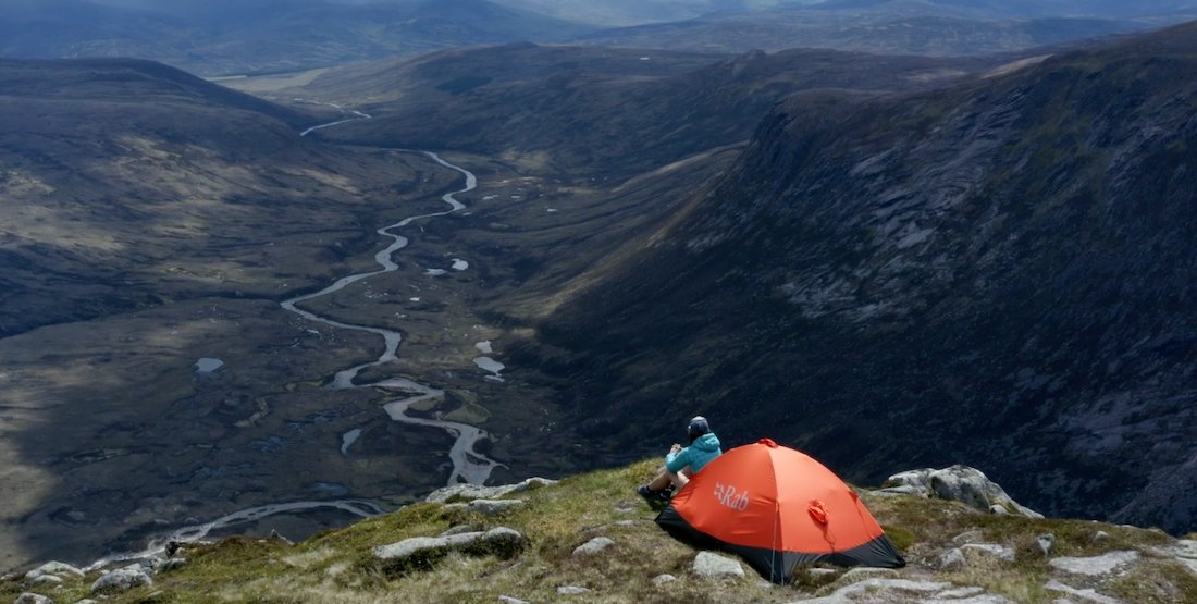 _CampfireStory's tweet photo. Emily, Who Climbed All 282 Scottish Munros https://t.co/GM4CtMYVTO https://t.co/VvuUUTo4Fv