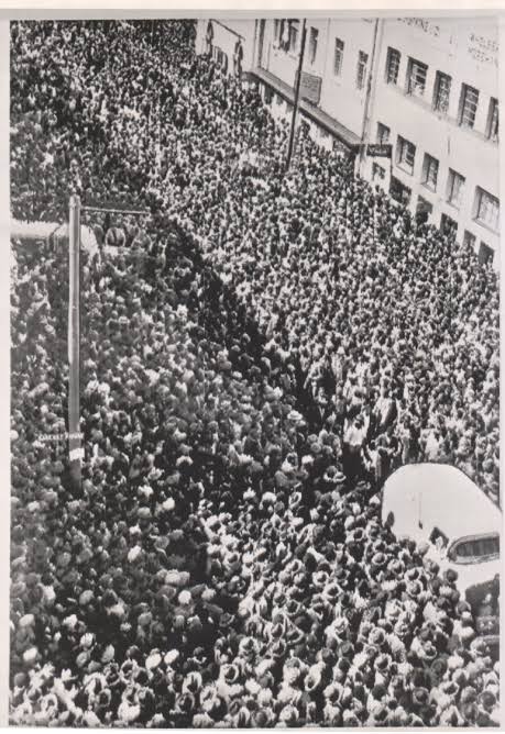 Phillip Kgosana leads 30 000 people towards Caledon Square on this day in 1960. This was a historic turning point marking the start of the State of Emergency by the end of the day in 1960. Kgosana was among those arrested for incitement.