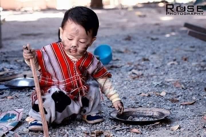 ThinYananT2's tweet photo. Still please praying for your Karen IDPs in brigade-5 Ei Htu Hta Refugee people.
Please, pray Thai governmet will give permission cross to border.
Also, please you supporting for them. πππ
#KarenUnityHopeNetwork
#WhatsHappeningInMyanmar https://t.co/TFDl2w35Ic