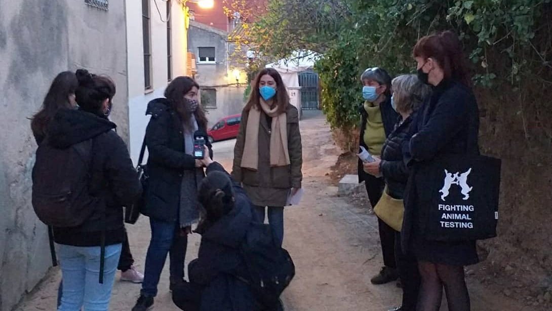 AjSantBoi's tweet photo. Marxa exploratòria des del punt de vista de les dones, en el marc del procés de participació ciutadana del planejament urbanístic de la vessant est del Puig del Castell, al nucli històric de Sant Boi.
👉 https://t.co/AZyBaypxns 
#particiPASSIÓ #santboi https://t.co/dJ7rzXOMyE