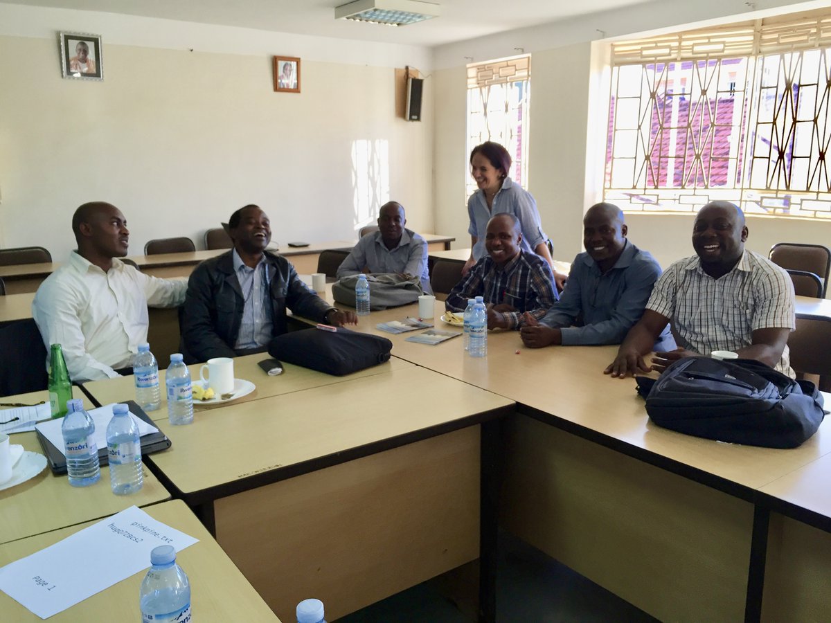 BaselInstitute's tweet photo. Our Head of Public Governance Claudia Baez Camargo presented on her team's research on "Corruption attitudes, social norms and behaviours in East Africa” under the UK's @ea_researchfund at an #EOPEvent.
Find the videos & other research materials here:
https://t.co/WvPQKozGRG https://t.co/FAbDt5kE7n