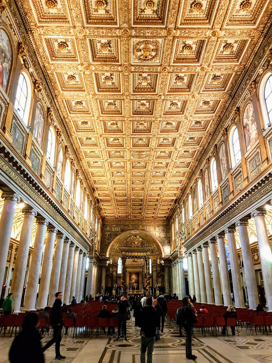 Gamanachannel's tweet photo. This week's #Top4Outside 4 #Top4Theme all come from 🇮🇹
↖️Pigeon breeding cage in the underground city of Orvieto
↗️Blue Grotto, Capri
↙️St.Peter's Basilica, Vatican
↘️Basilica Papale di Santa Maria Maggiore
@CharlesMcCool @Touchse @perthtravelers @Giselleinmotion
#Travel #Italy https://t.co/0dp6CT4RQg
