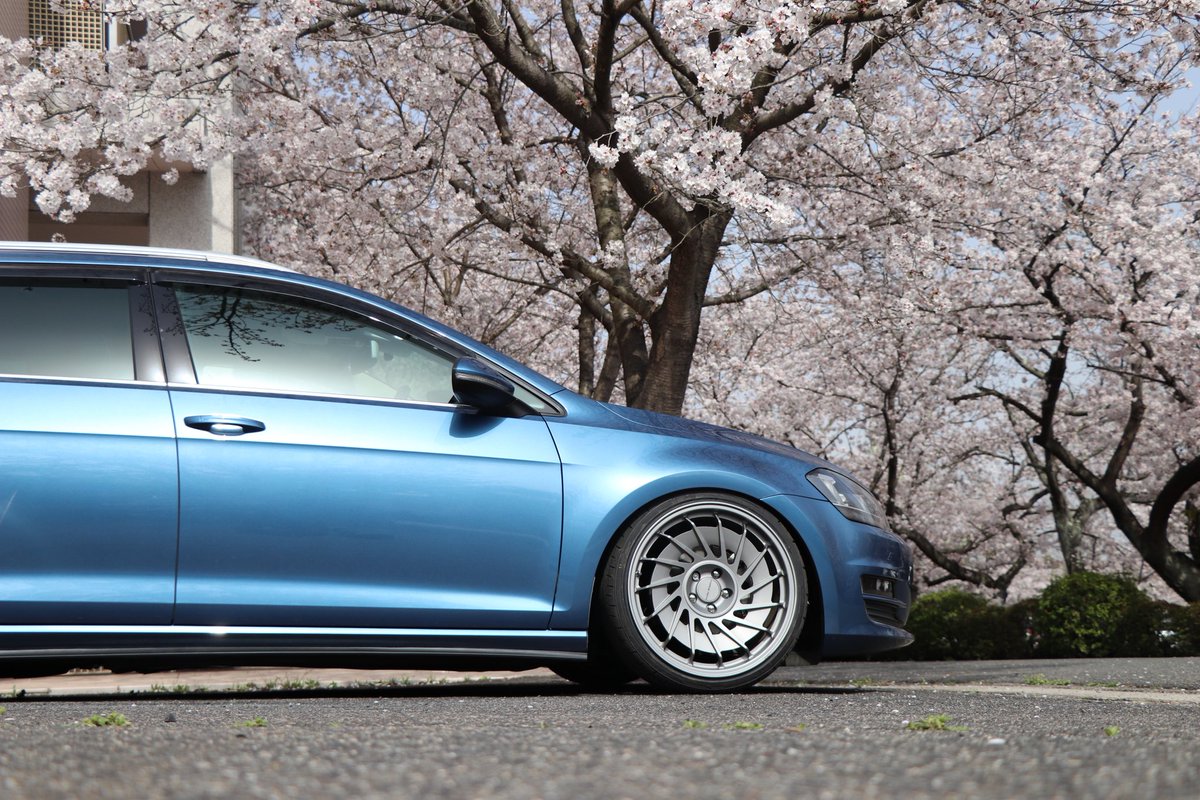 utDedMpqnZCfx1a's tweet photo. 桜と車撮ってきたよ
#桜とコラボ
#Volkswagen
#IDEAL
#FORGETECH
#フォルクスワーゲン乗りと繋がりたい https://t.co/JNpCXfxkBS