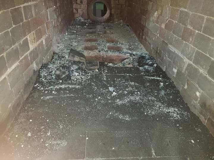 Mayzunaung11's tweet photo. Aungban, at least THREE dead bodies were cremated by SAC terrorists secretly at Aungban Cemetery. Quite suspicious on what they’ve done to these bodies that didn’t even threaten cemetery staff to do for them. Their atrocity is unspeakable. #WhatsHappeningInMyanamr https://t.co/CeyX65tck3