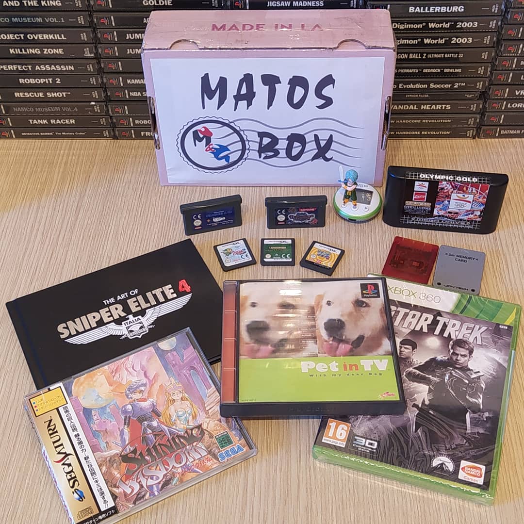 cyril_2point0's tweet photo. Si vous l'aviez manqué (vidéo en Replay sur Facebook Cyril 2.0), voici ce que contenait la #MATOSBOX du mois de Mars ! Vous aussi, commandez votre box directement auprès de @matosandgames 😁 2 en 1 : 1 geste de solidarité + 1 occasion de vous faire plaisir 😋 Alors foncez !! 💪 https://t.co/KnmTvYa80k