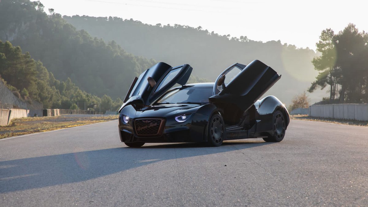 HispanoSuizaCar's tweet photo. The #HSCarmen Boulogne features >80kW DC Fast Charging capability, requiring just 30 minutes to charge from 30-80%. https://t.co/UbwLdkC14o