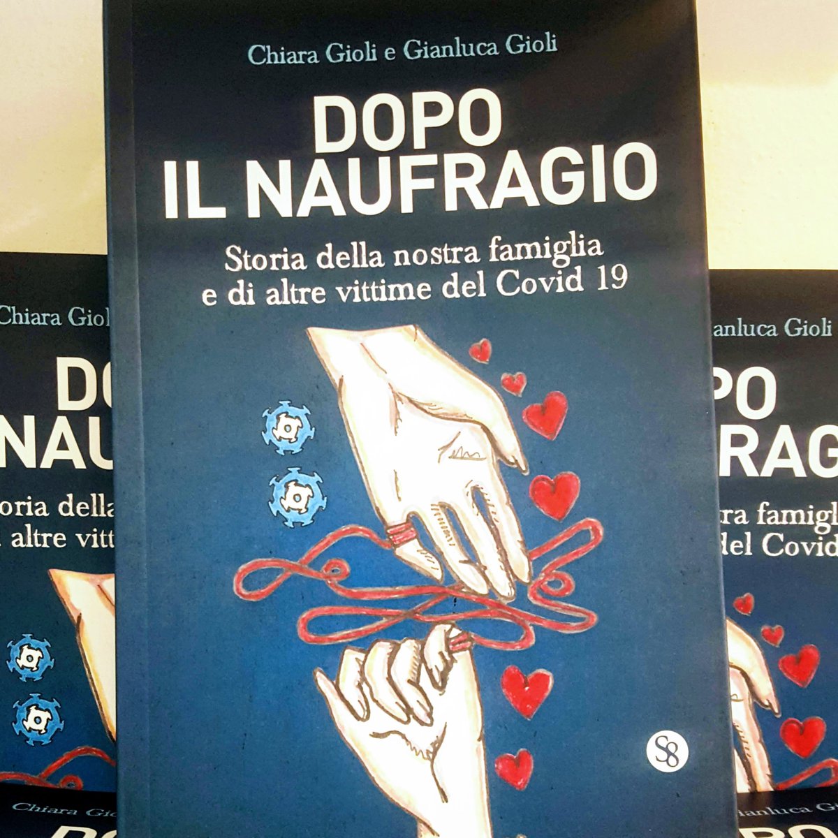 Prolocosgv's tweet photo. 📚 È disponibile presso il nostro ufficio il libro Dopo il naufragio di Chiara Gioli e Gianluca Gioli.
I proventi di questo libro saranno destinati interamente all'acquisto del macchinario Hygienio per la #MisericordiaSanGiovanniValdarnoCavriglia. https://t.co/DLVZ4lbA9S