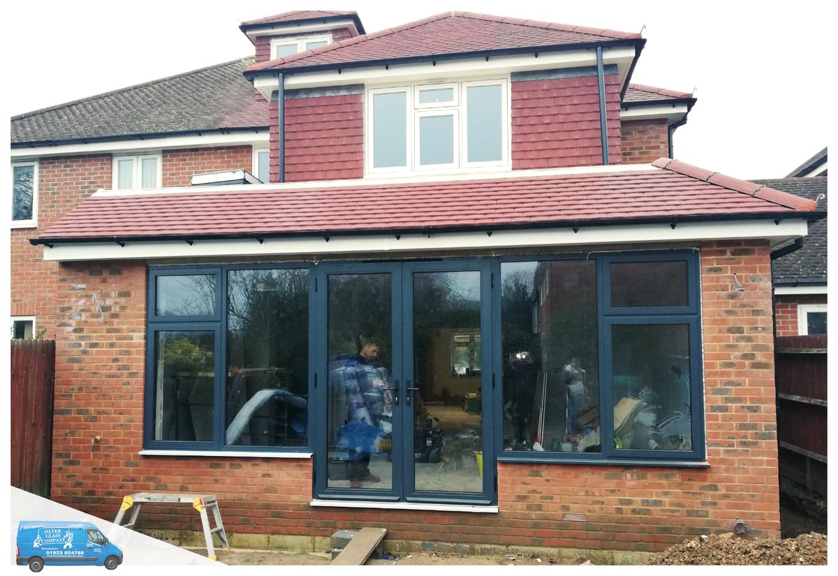 silverglassltd's tweet photo. Good morning 👋
📸 Are you looking to renovate your home? 🏠
Small projects can have a 𝐁𝐈𝐆 impact on a property! From new doors or windows, to painting and redecorating walls, a little work can go a long way!
https://t.co/SENmDIUrXw 📲 01923 824 769
@CWGChoices #silverglassltd https://t.co/lX8g1s39nS