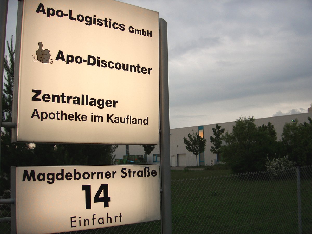 APOTHEKE ADHOC (@apothekeadhoc) on Twitter photo Apo-Logistics statt Zur Rose: #Telemedizinanbieter #Kry arbeitet ab sofort mit der Muttergesellschaft von Apo-Discounter zusammen. <a href="/apodiscounter/">apodiscounter - Apotheke für alle.</a> <a href="/KryDeutschland/">Kry Deutschland</a> apotheke-adhoc.de/nachrichten/de… Apo-Logistics statt Zur Rose: #Telemedizinanbieter #Kry arbeitet ab sofort mit der Muttergesellschaft von Apo-Discounter zusammen. <a href="/apodiscounter/">apodiscounter - Apotheke für alle.</a> <a href="/KryDeutschland/">Kry Deutschland</a> apotheke-adhoc.de/nachrichten/de…