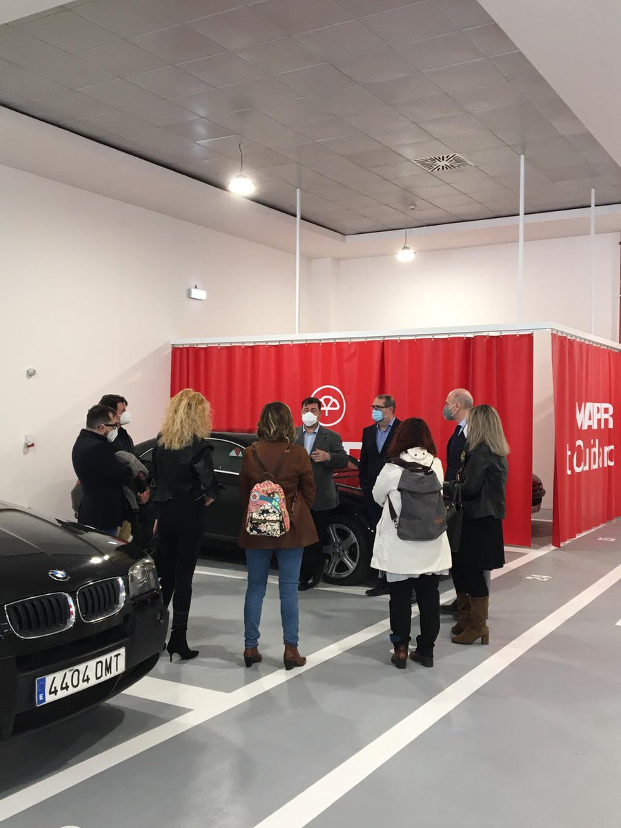 kaliboseguros's tweet photo. La pasada semana estuvimos con @MAPFRE  en el Centro de Servicio del Automóvil en Zaragoza. 

Sus modernas instalaciones destinadas a hacer más fácil la gestión del siniestro del automóvil a nuestros clientes ofrecen una atención muy personalizada. ¡Enhorabuena! 👏 https://t.co/FtKUDUt0YD