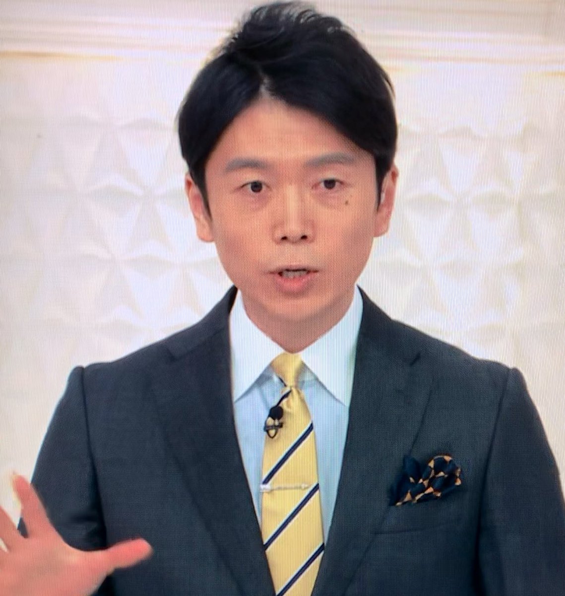 がー على تويتر 今日の 井上貴博アナ の ネクタイピン は弓矢です Nスタ 井上貴博 アナウンサー