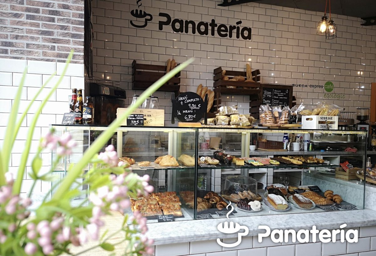 Panaterias's tweet photo. YA ES PRIMAVERA... EN PANATERÍA!! Ven a disfrutarla desayunando, almorzando y comiendo en nuestra maravillosa terraza y también en el interior. Además dispones de nuestro servicio de panadería y bollería. También servimos comida para llevar. Te esperamos! ❤️😘 https://t.co/1gyn0u68AC