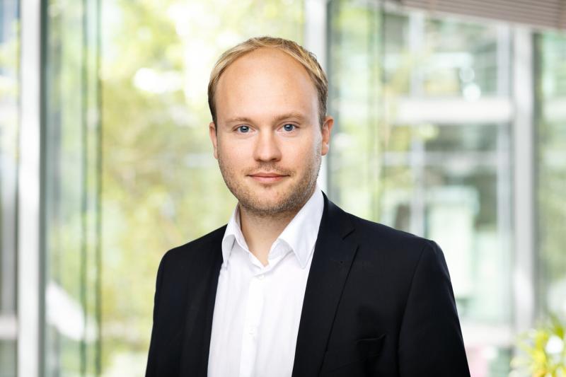 StaterInmotion's tweet image. “We are securitising loans on a granular level, lenders are freed up to meet the enormous demand that we are now seeing” - @CrossLend CEO Oliver Schimek.

#debtmarketplace #capitalmarkets #fintech #securitization #investor

bit.ly/2ODpTIS