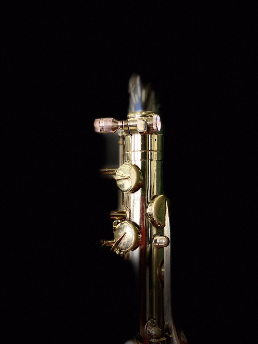hiro_tenorsax's tweet photo. ヤニーブースター絶好調です！
さて今日は伊丹市立アイフォニックホール にてICHI☆ITA JAZZ Ensembleのゲストです！
開場 18:00~ / 開演 18:30~
https://t.co/opmZQa9RUU
お時間ありましたら是非！
みんなで感染対策を楽しみましょう！
#YanyBooStar
#ヤニーブースター
#こんな取り付け方があったんや https://t.co/nYQazOLtzV